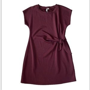 Cable & Gauge Short Sleeve Tie Knot Waist Detail Mini Dress Stretchy Size Medium